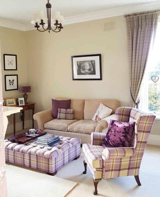 Rich Cream Colourtrend Paints