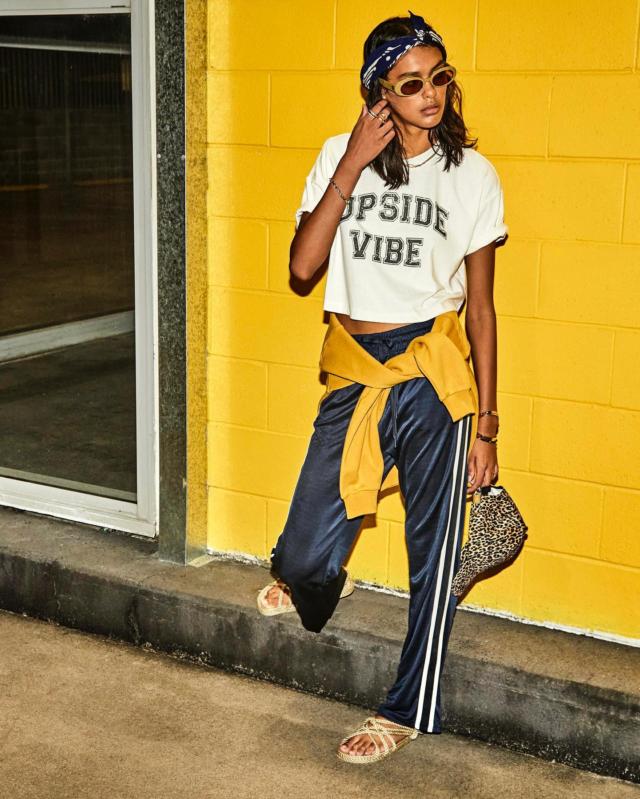 未試着新品 pois splash pants ネイビー 未試着新品 pois splash pants ネイビー