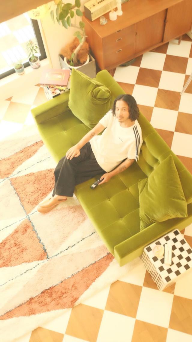 【購入1年美品】RUGHAUS / Hubsch ラウンジチェア ワインレッド 2025年最新】RUGHAUSの人気アイテム - メルカリ