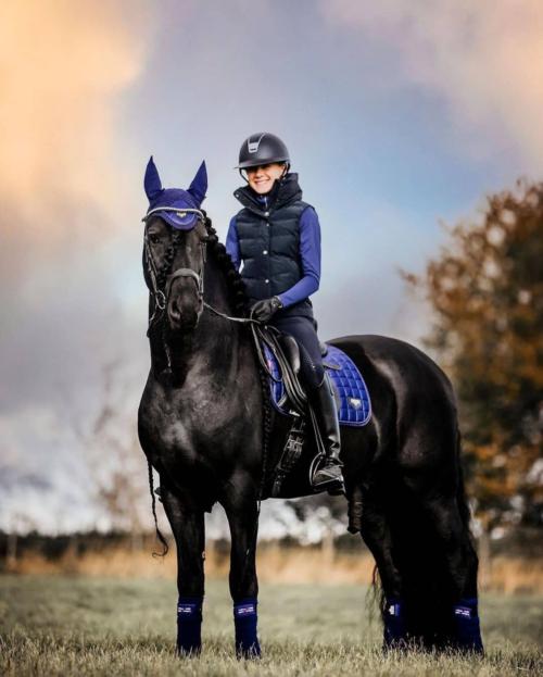 Loire Classic Dressage Square Ink Blue Saddle Pads