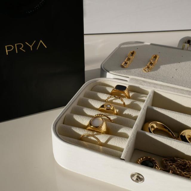 PRYA luxury packaging