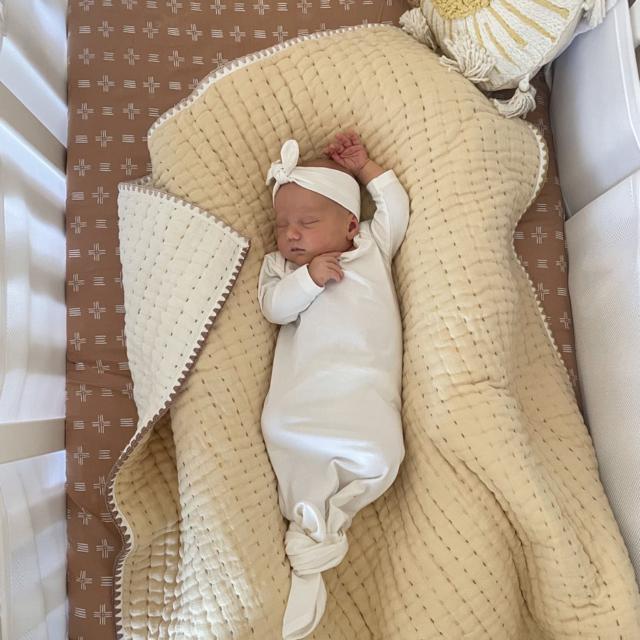 Kendi Quilt Baby Blanket | Crane Baby