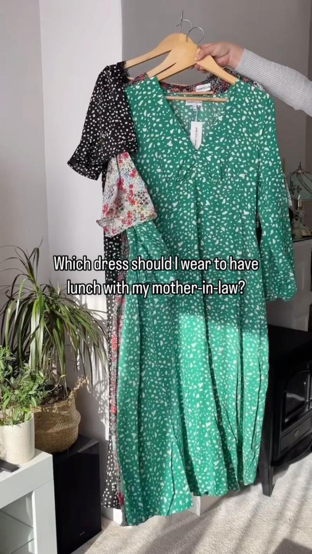 green emerald velvet dress Leaf Print Empire Waist Midi Dress