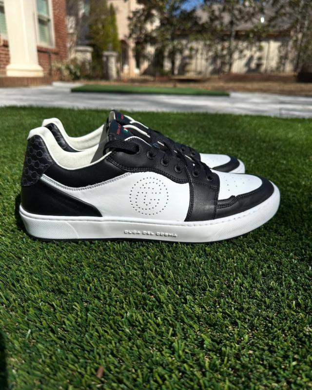 Giordano - White/Black – Duca del Cosma US