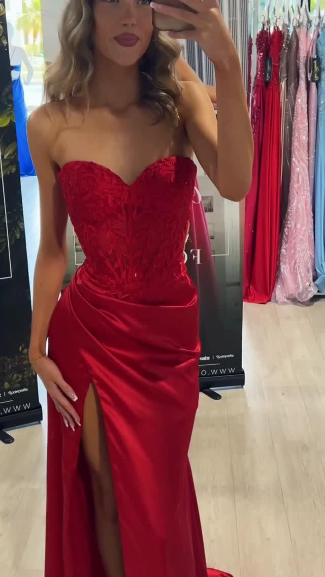 ZALIA Sequin Embroidered Bodice Mermaid Prom & Formal Dress