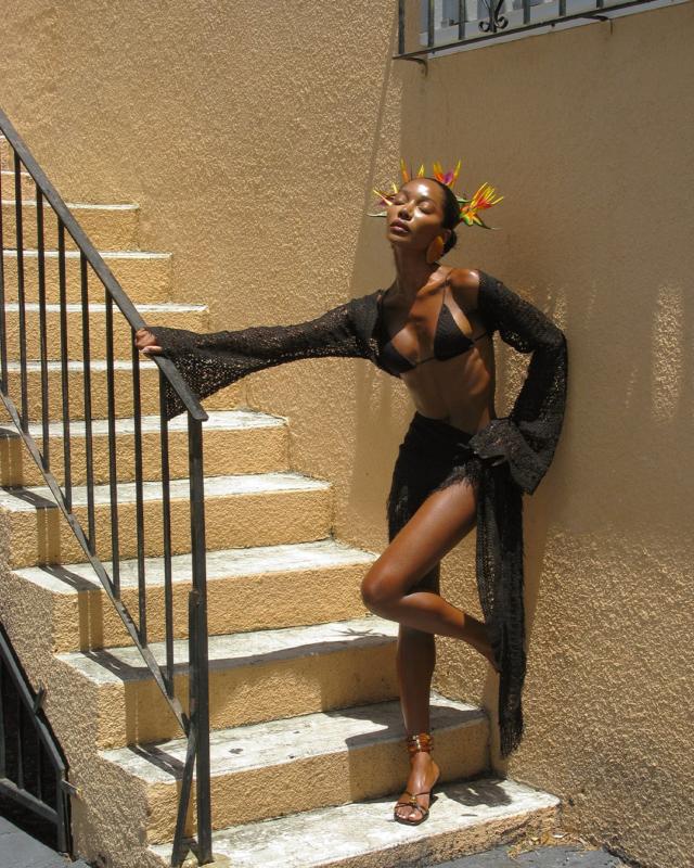 Chica Bell-Sleeved Bolero | Noir Crochet