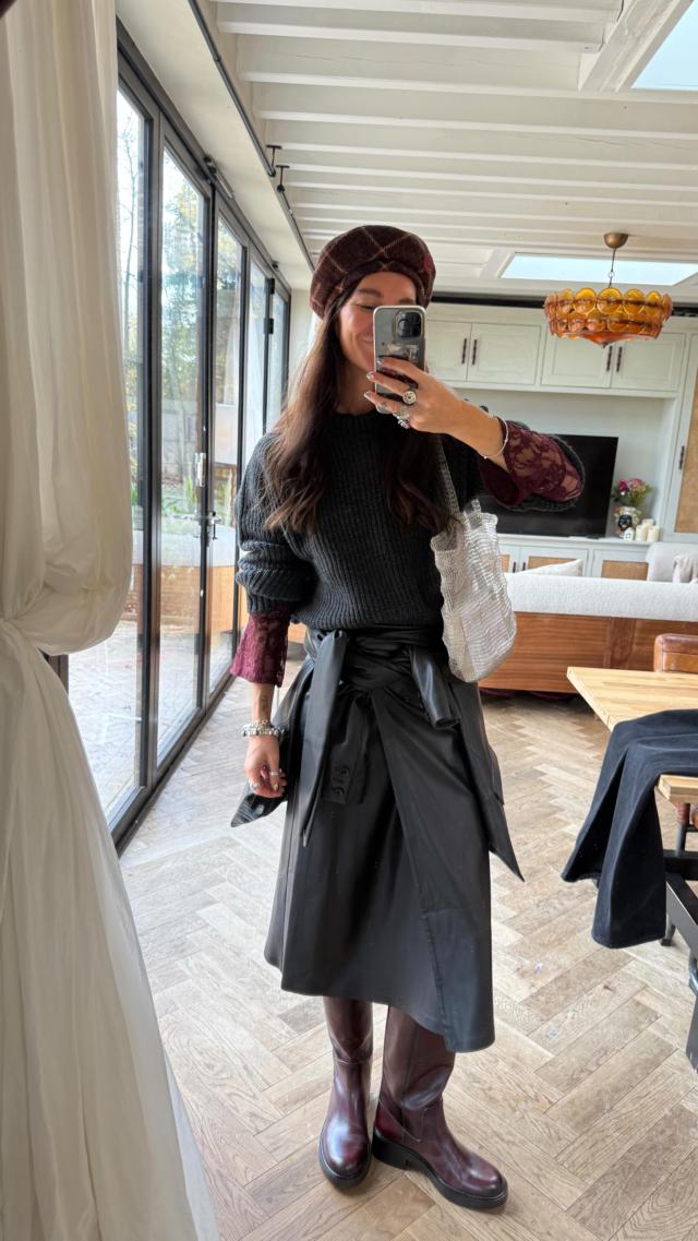 Black Vegan Leather Wrap Skirt – Never Fully Dressed