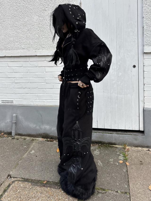 Glitch Eyelet Zip Hoodie Black – NAMED COLLECTIVE®