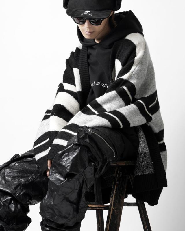 A.F ARTEFACT ASYMMETRY LOOP HEM HOODED TOPS / MOTTLED DYING (BLACK