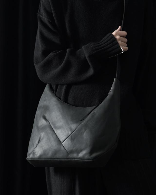 ISAMU KATAYAMA BACKLASH HERRINGBONE CASQUETTE (BLACK)の商品ページ