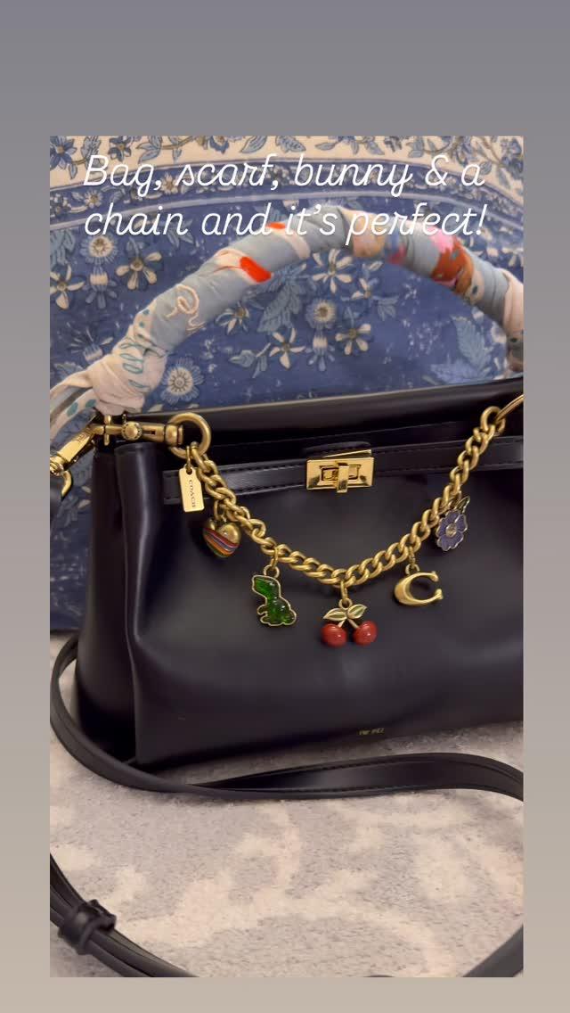 Nibbles Bunny Charm Set - 5