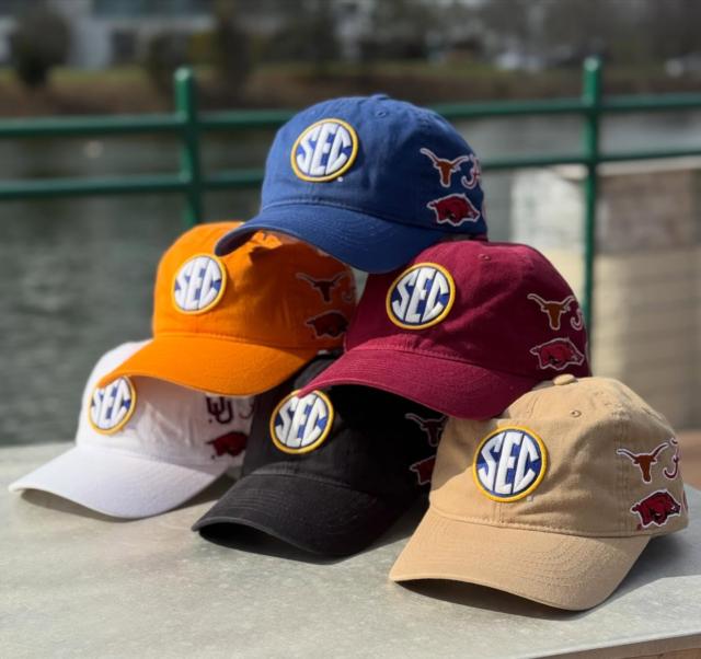 Zephyr Casquette réglable pour homme NCAA sous licence officielle, Couleur de l'équipe