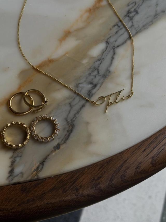 Japanese name necklace Vertical | Personalised Necklace | PRYA