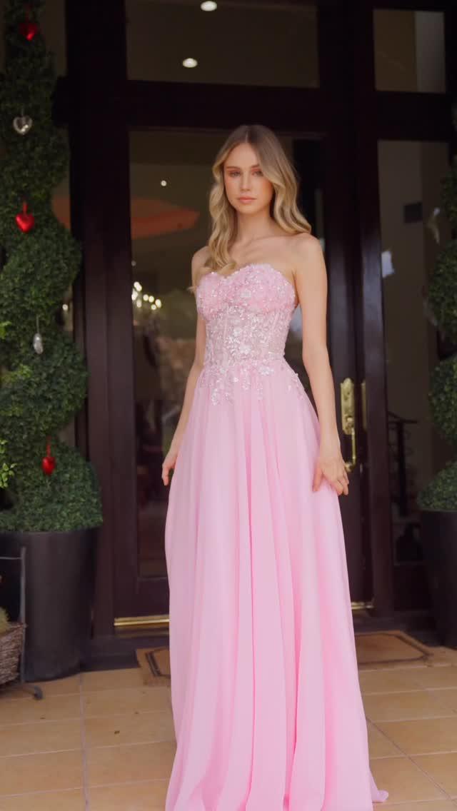 Gold Coast Prom & Formal Dress Shop | One Honey Boutique
