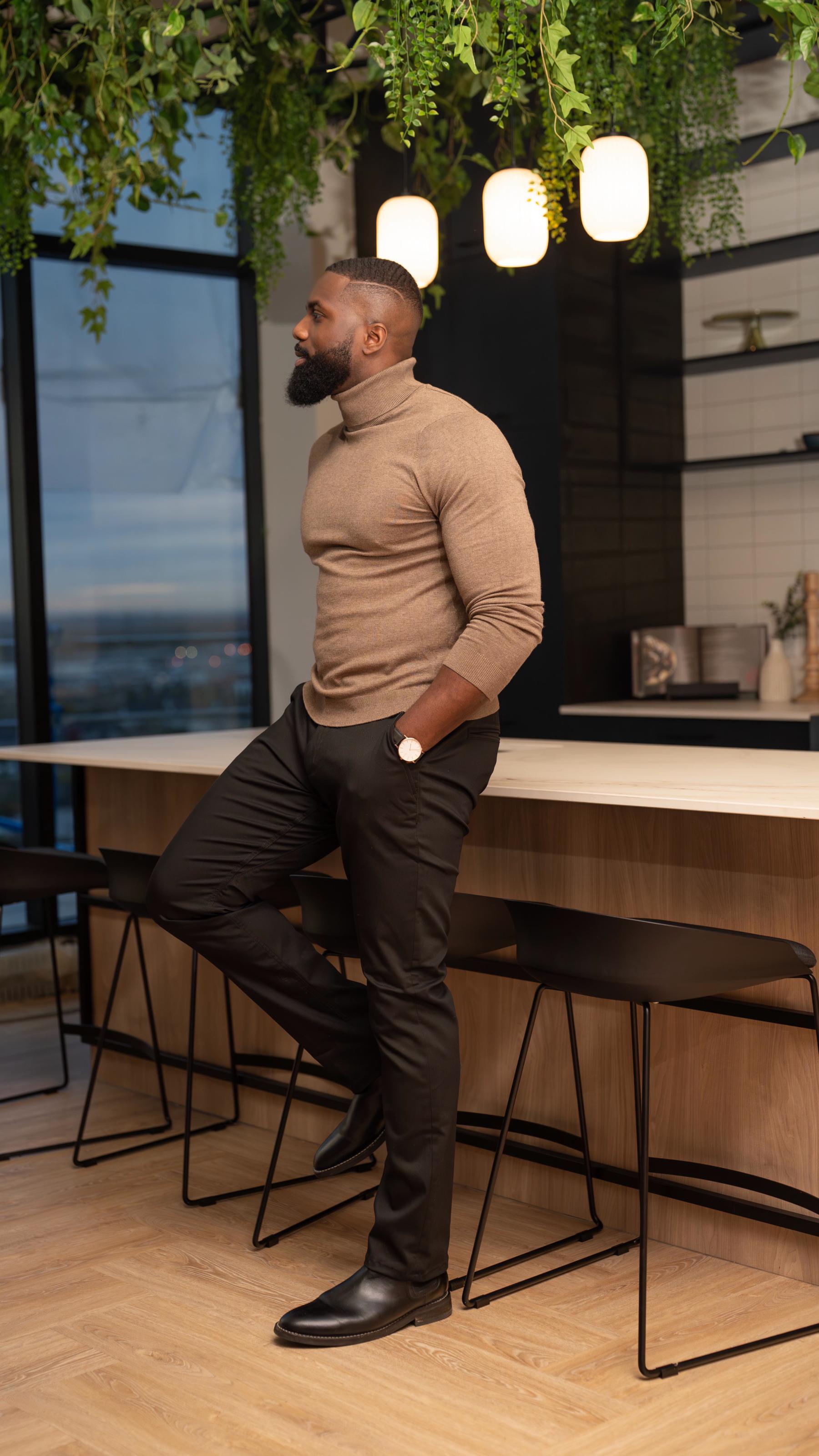 Men's Black Slim Straight Fit Stretch Trouser