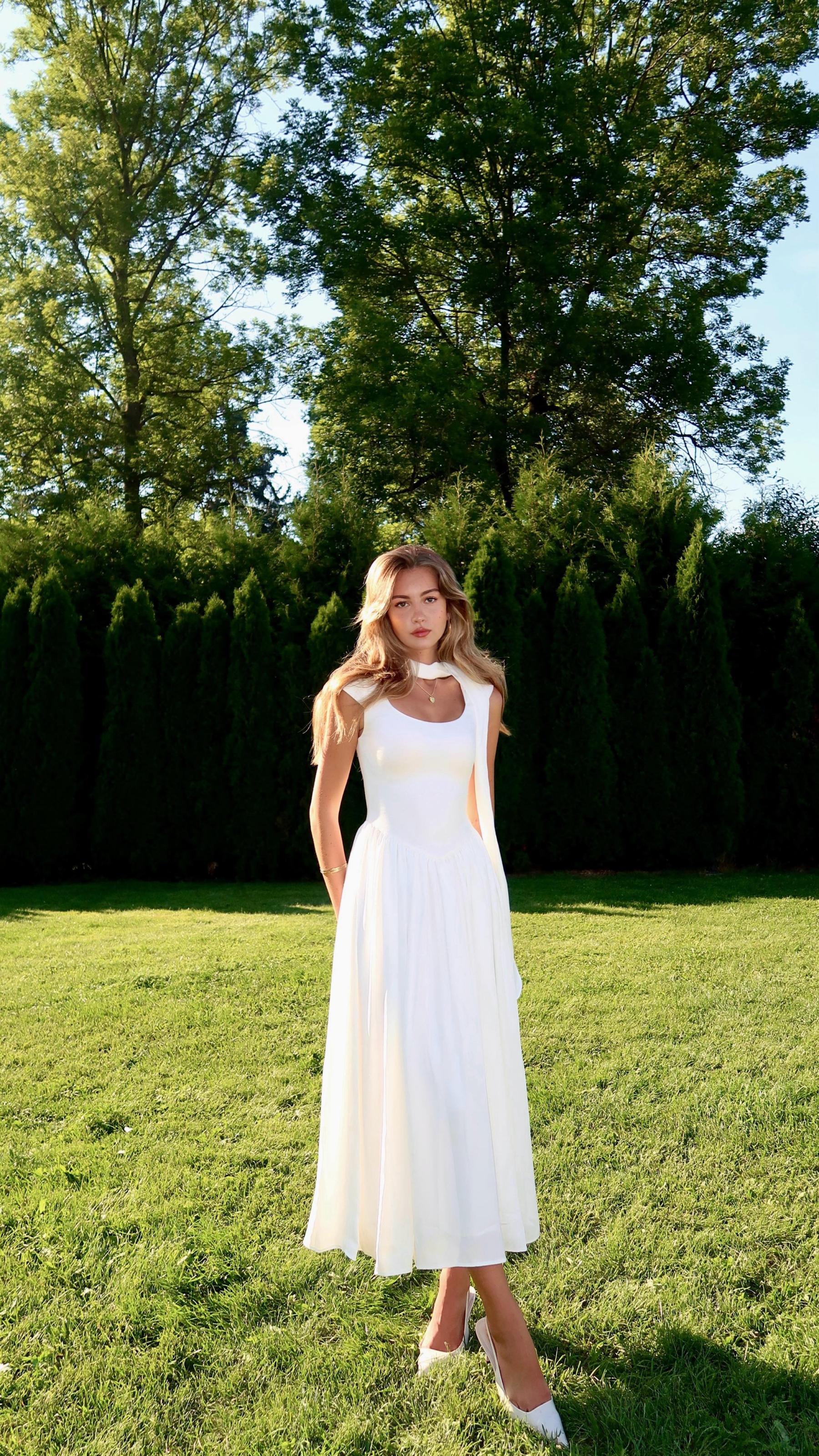 Evie Dress, Ivory | The Bekk