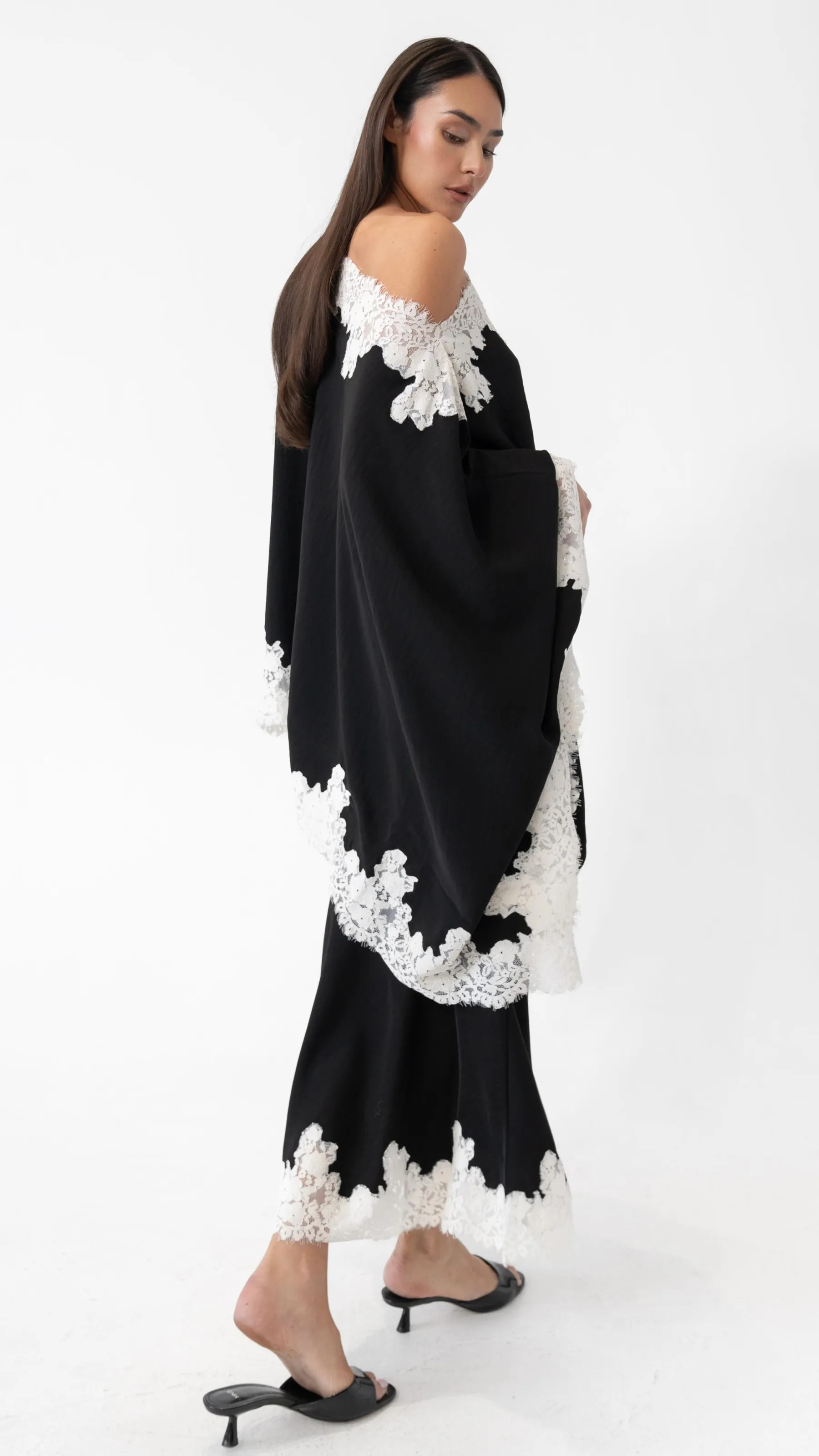 Elsie Lace Cape Top, Black | The Bekk