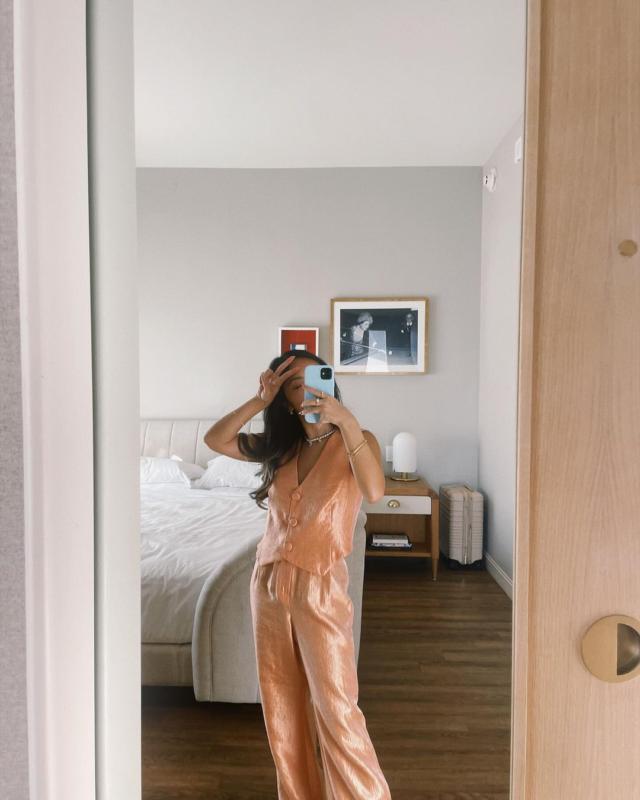 Estoril Peach Vest