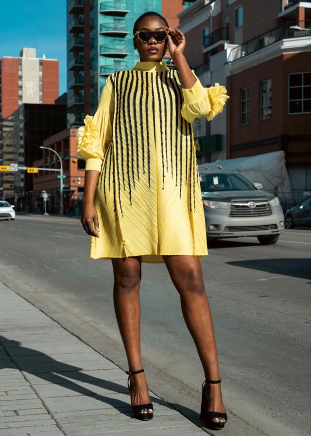 ★新品★LE’RUREGraffiti balloon sleeve dress Shop the Runaway Off Shoulder Balloon Sleeve Knit Dress Grey